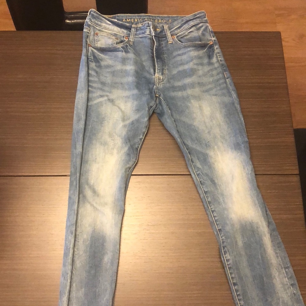 American eagle men’s jeans